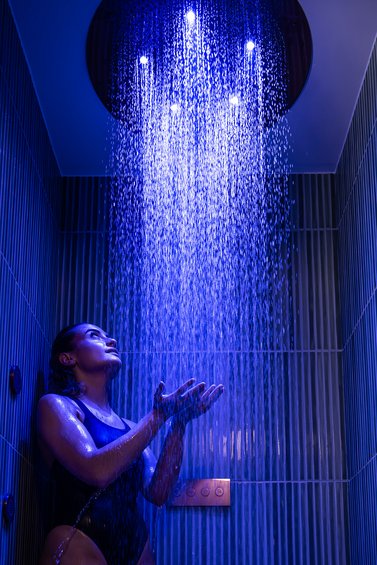 FrancisHotelbath04.jpg