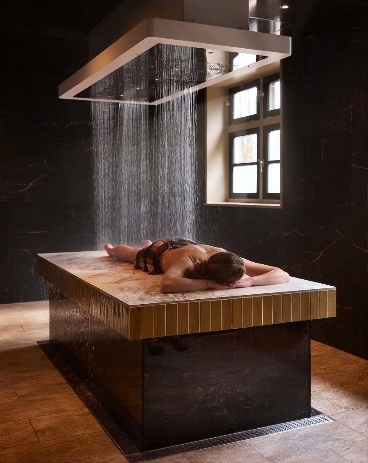 WellnessLandgoedDeValkenbergaquamotus.jpg
