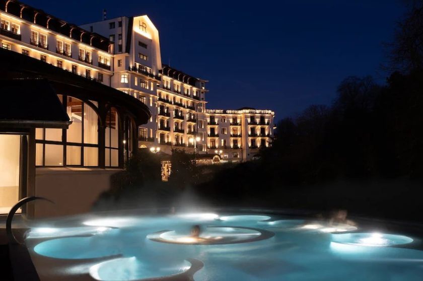 Sistemi aquaform esclusivi per la evian® SPA – Hôtel Royal
