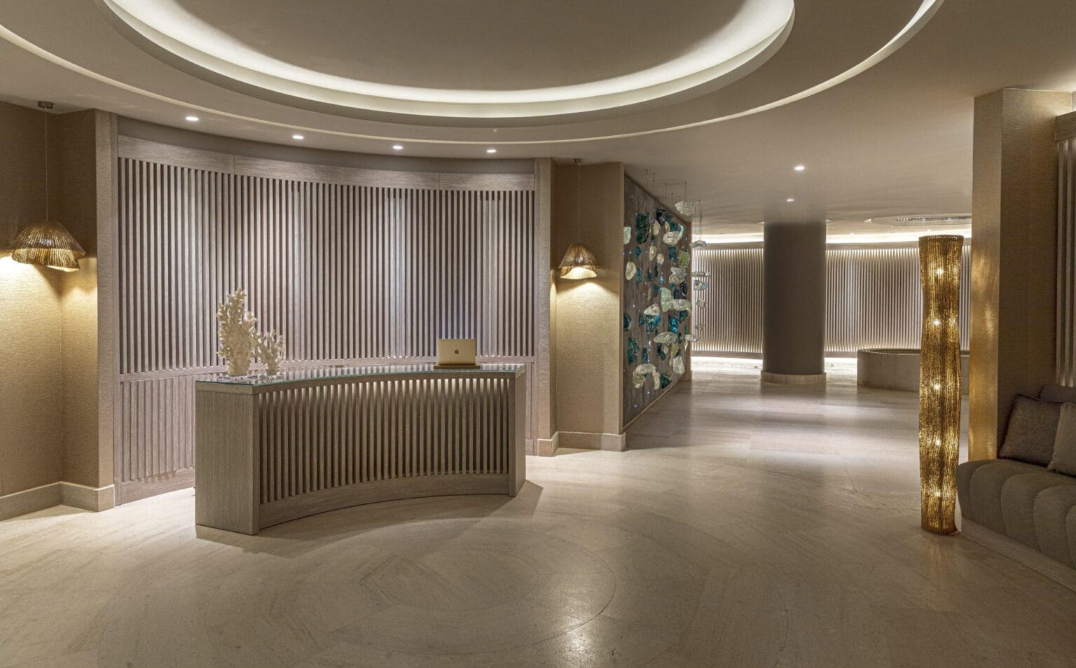 Architettura fluida e spazi a misura d’esperienza aquaform